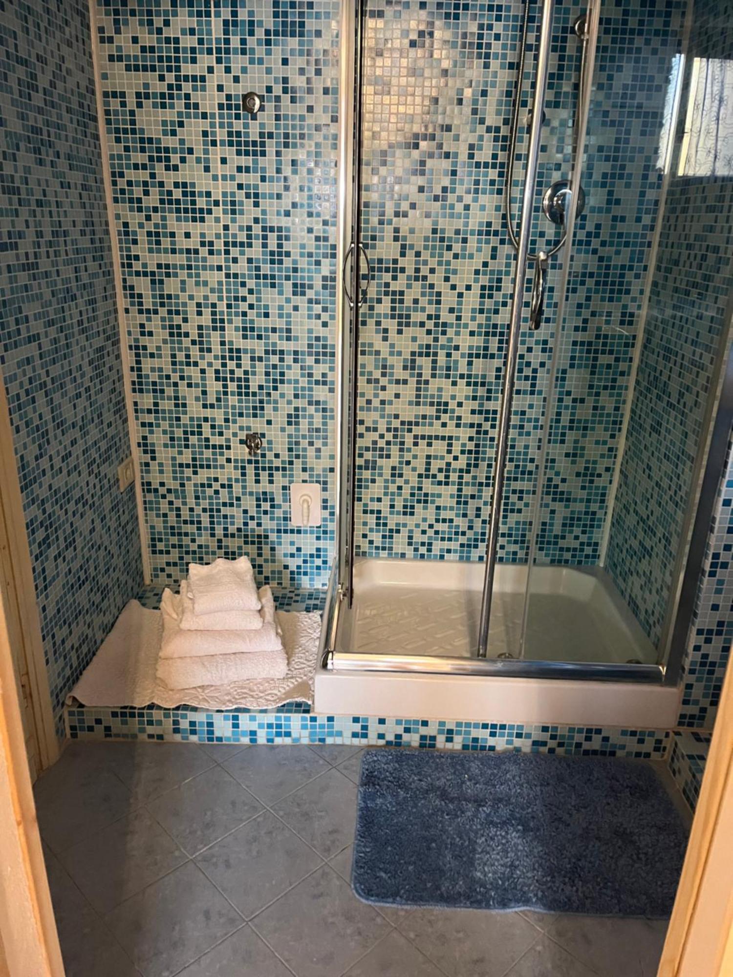 Da Adriana Guesthouse Санта Тереза Галура Екстериор снимка