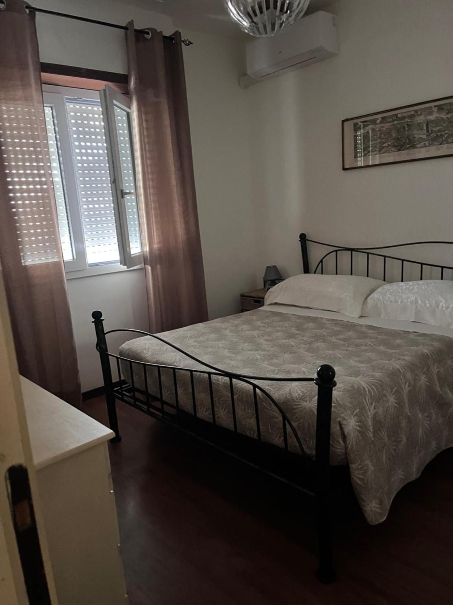 Da Adriana Guesthouse Санта Тереза Галура Екстериор снимка
