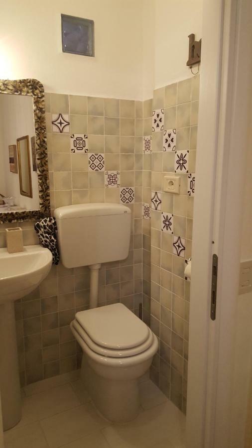 Da Adriana Guesthouse Санта Тереза Галура Екстериор снимка