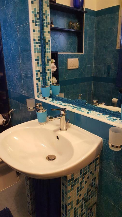Da Adriana Guesthouse Санта Тереза Галура Екстериор снимка